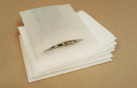 Белые, полупрозрачные мягкие пакеты